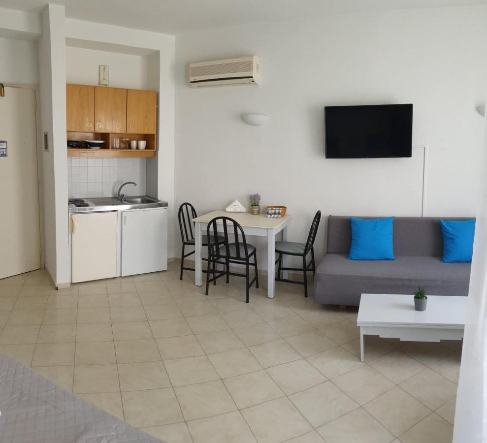 Blue Eyes Apartments Ixia (Rhodes) Exterior foto